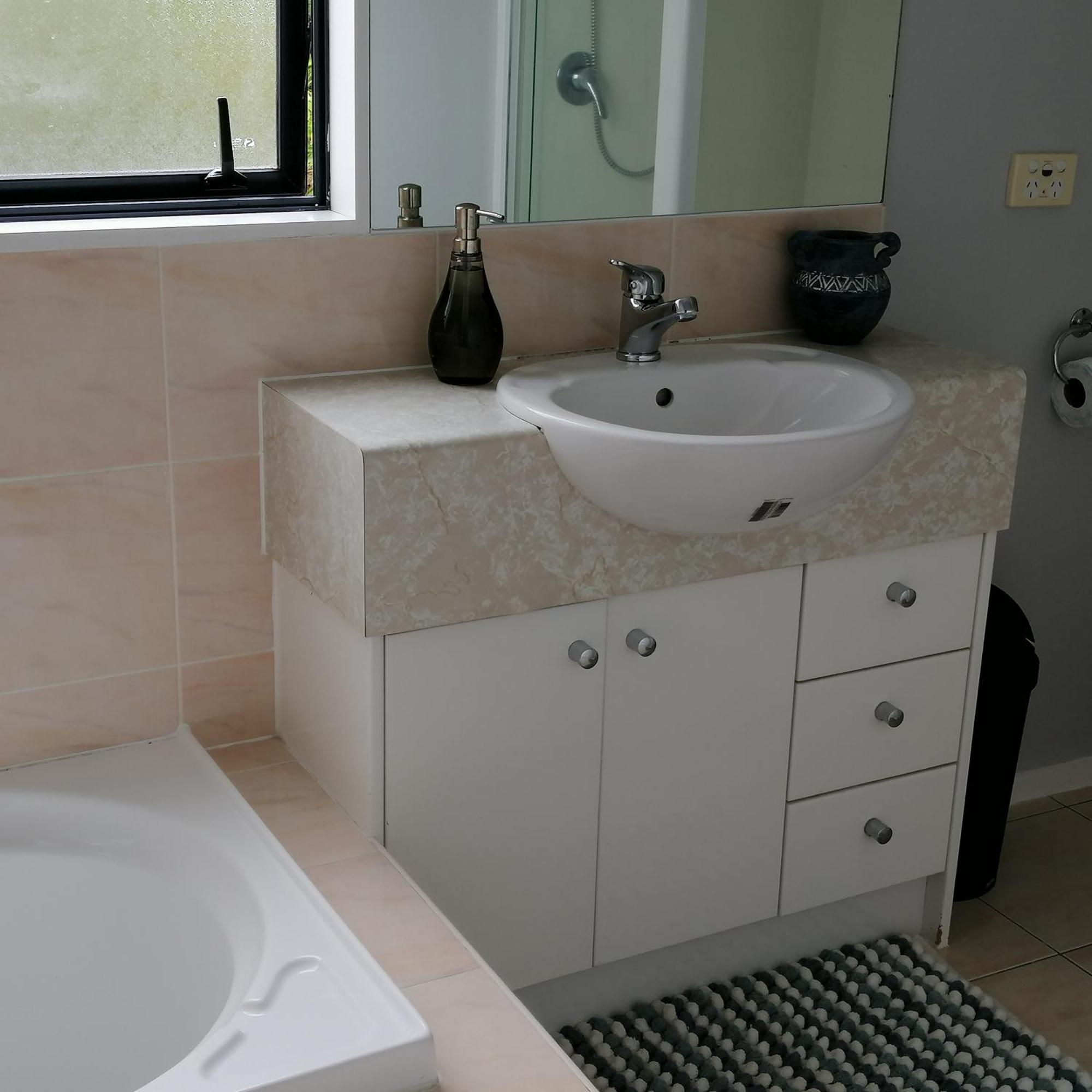 Double Room With Shared Bathroom Auckland Exterior photo